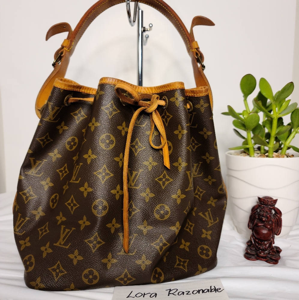 LV Noe Monogram MM